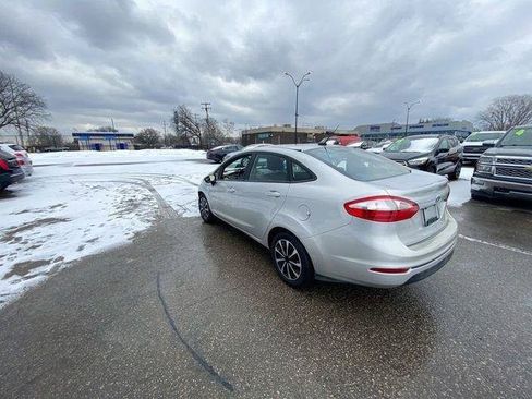 Used 2015 Ford Fiesta S FWD image 23