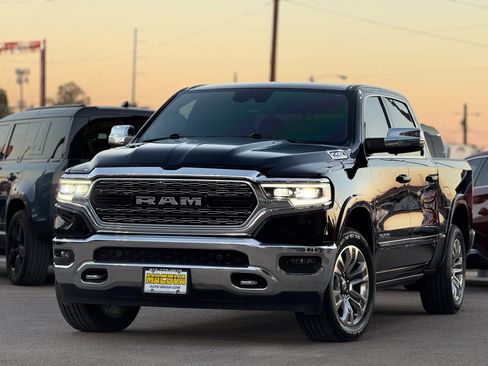 Used 2023 RAM 1500 Limited image 3