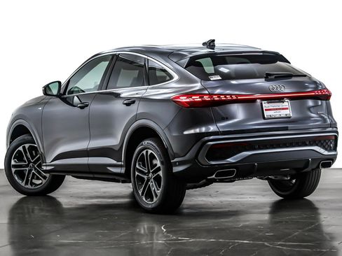 New 2025 Audi Q5 Premium Plus image 12