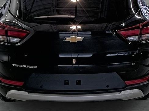 New 2026 Chevrolet TrailBlazer LT w/ Convenience Package FWD image 12