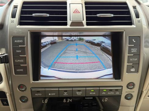 Used 2014 Lexus GX 460 w/ Premium Package AWD/4WD image 57