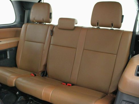 Used 2012 Toyota Sequoia Platinum AWD/4WD image 41