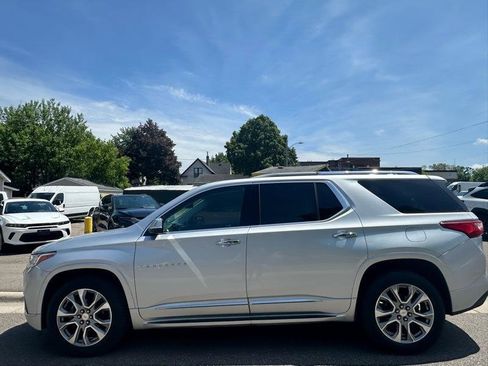 Used 2018 Chevrolet Traverse Premier w/ LPO, 'HIT The Road' Package AWD/4WD image 5