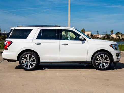 Used 2020 Ford Expedition Limited w/ Equipment Group 302A image 4