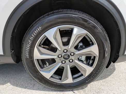 Certified 2023 Ford Escape Platinum image 10