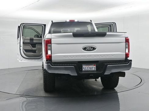 Used 2019 Ford F250 XL image 31