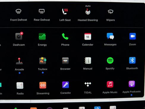 Used 2022 Tesla Model 3 Long Range image 16