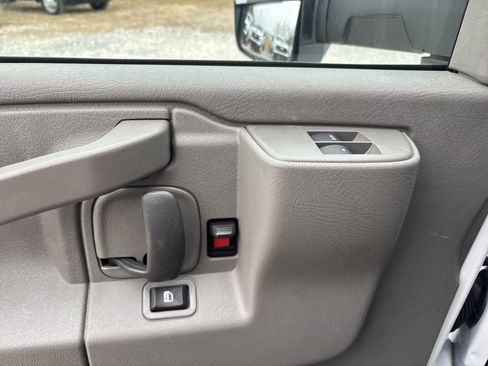 New 2025 Chevrolet Express 3500 w/ Power Convenience Package image 13
