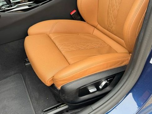 Used 2021 BMW 530i w/ Convenience Package RWD image 12