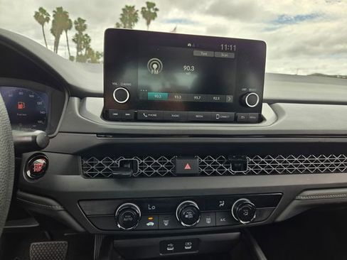 Used 2023 Honda Accord EX image 18