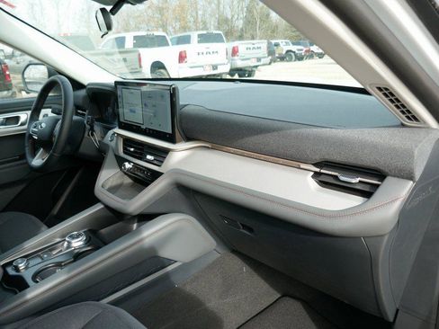 New 2026 Ford Explorer Active image 10