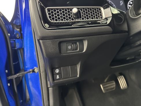 Used 2023 Honda Civic Sport image 23