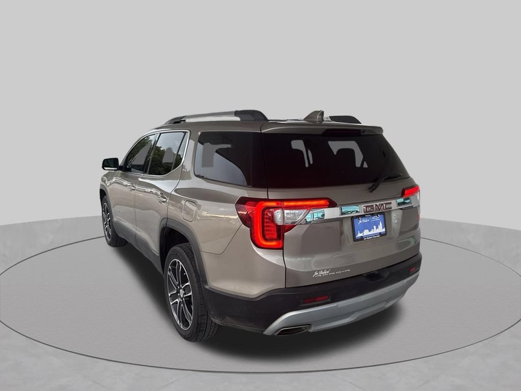 Used 2022 GMC Acadia SLT w/ Preferred Package FWD image 6