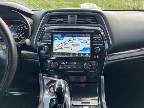 Used 2016 Nissan Maxima Platinum image 23