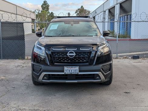 Certified 2025 Nissan Pathfinder Rock Creek AWD/4WD image 3