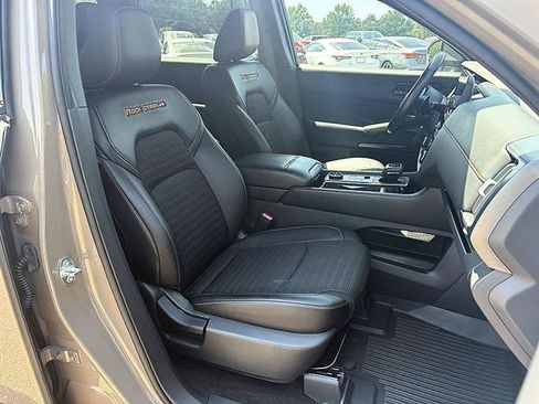 Used 2023 Nissan Pathfinder Rock Creek AWD/4WD image 33