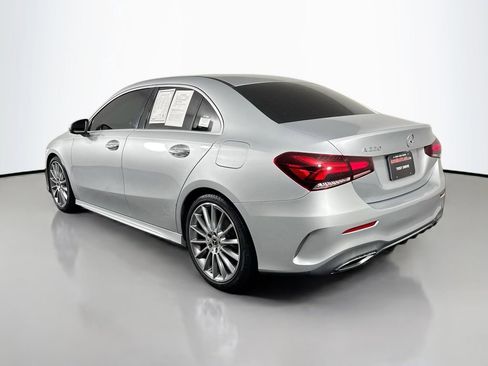 Used 2022 Mercedes-Benz A 220 image 7