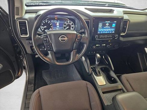 Used 2023 Nissan Frontier SV w/ SV Convenience Package RWD image 18