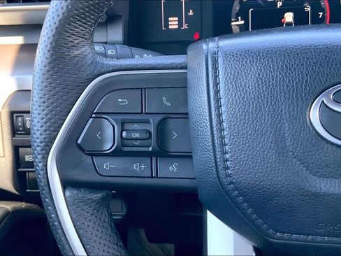 Used 2024 Toyota Tacoma SR5 image 23