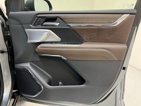 New 2026 GMC Acadia Denali Ultimate image 33