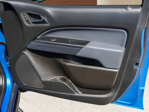 Used 2022 Chevrolet Colorado Z71 RWD image 28