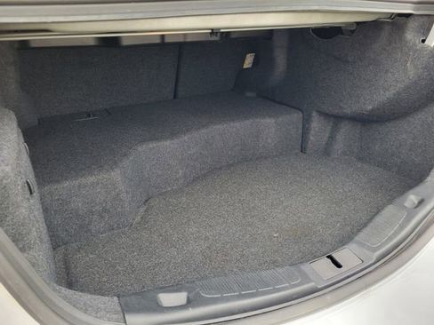 Used 2019 Ford Fusion SE image 13