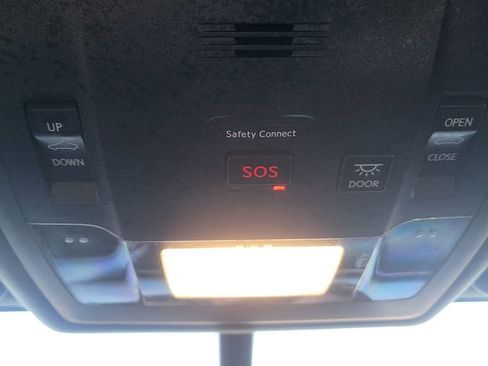 Used 2017 Lexus RC 350 F Sport image 34