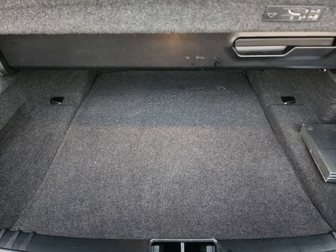 Used 2007 BMW 650i Convertible image 11