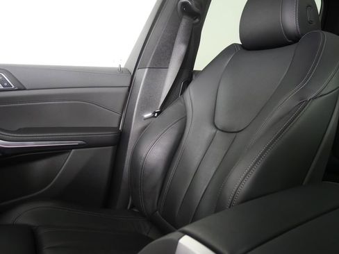 Certified 2022 BMW X5 sDrive40i w/ Premium Package image 26