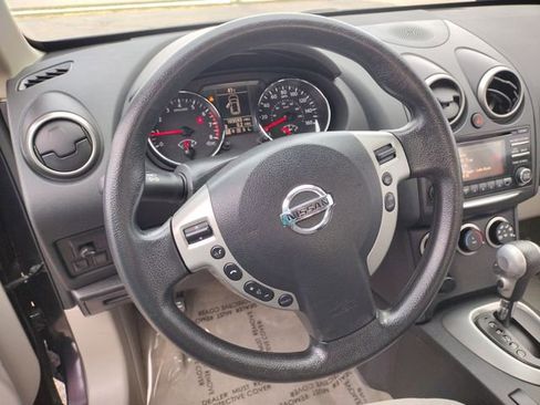 Used 2014 Nissan Rogue S w/ Convenience Package image 25