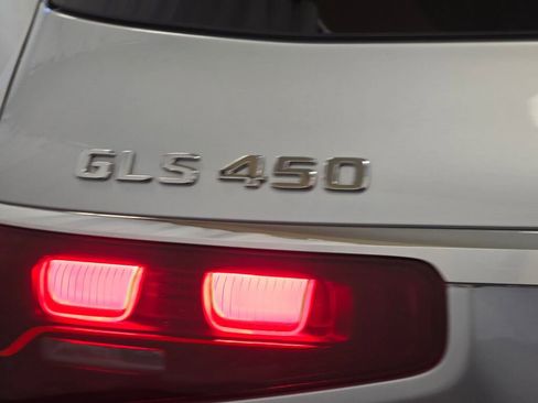 Used 2024 Mercedes-Benz GLS 450 4MATIC image 34