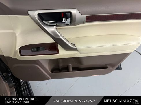 Used 2017 Lexus GX 460 Premium AWD/4WD image 46