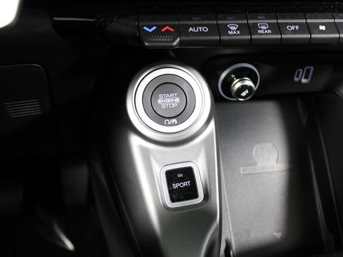 Used 2024 Dodge Hornet R/T Plus w/ R/T Blacktop Package AWD/4WD image 18