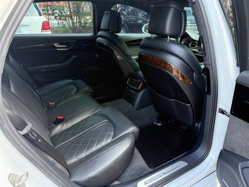 Used 2018 Audi A8 L 4.0T AWD/4WD image 22