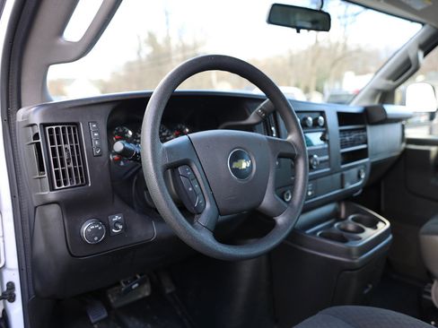 Used 2024 Chevrolet Express 2500 w/ Driver Convenience Package image 16