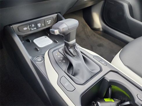 New 2025 Kia K4 GT-Line image 22