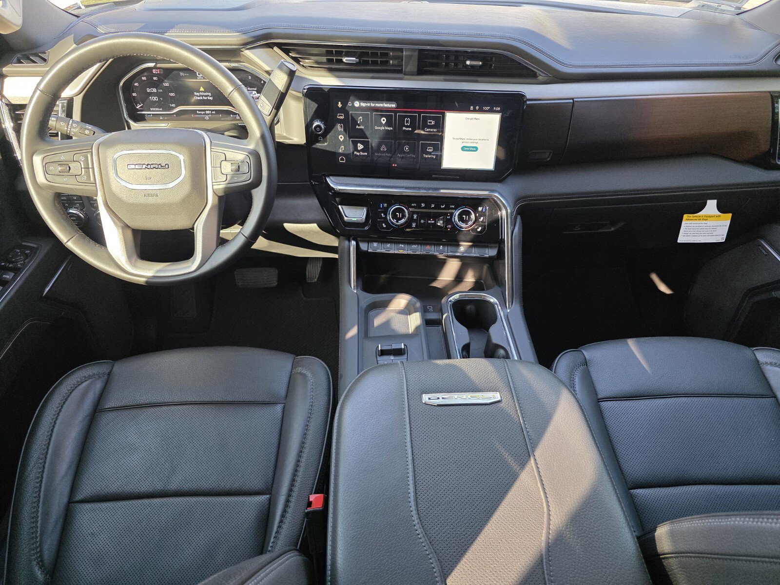 Used 2025 GMC Sierra 2500 Denali w/ Denali Reserve Package AWD/4WD image 4