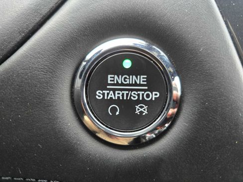 Used 2018 Ford Explorer Platinum image 35