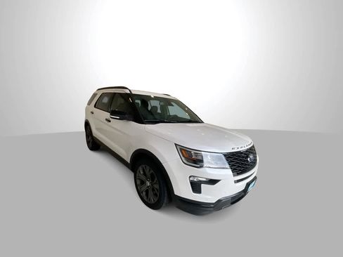 Used 2018 Ford Explorer Sport w/ Equipment Group 401A image 2