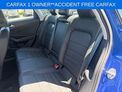 Used 2024 Volkswagen Jetta SE FWD image 19