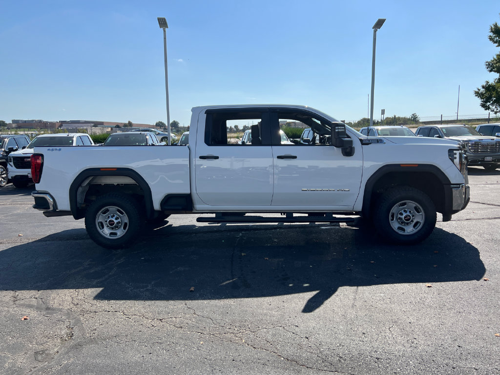 Used 2024 GMC Sierra 2500 Pro w/ Convenience Package AWD/4WD image 5