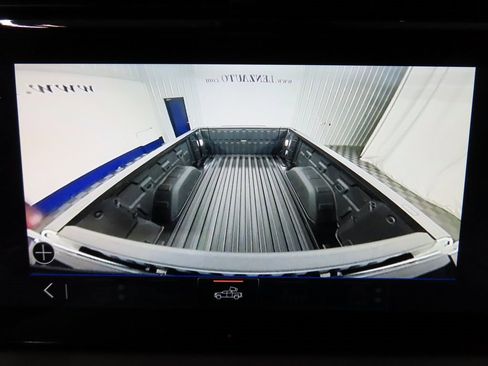 Used 2024 GMC Sierra 1500 AT4 w/ Technology Package image 22