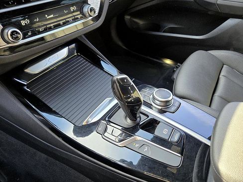 Used 2021 BMW X3 xDrive30i w/ Convenience Package image 16