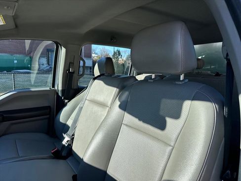 Used 2022 Ford F350 XL w/ Power Equipment Group image 12