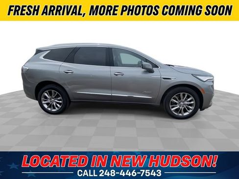 Used 2024 Buick Enclave Avenir w/ Avenir Technology Package FWD image 3
