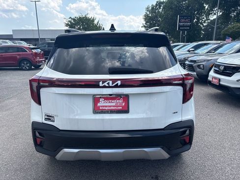 Used 2024 Kia Seltos SX AWD/4WD image 13
