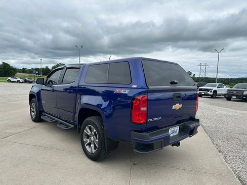 Used 2016 Chevrolet Colorado Z71 AWD/4WD image 5