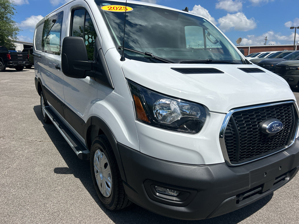 Used 2025 Ford Transit 250 Low Roof w/ Exterior Upgrade Package RWD image 3