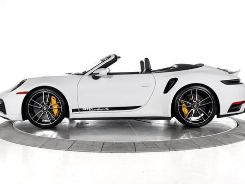 Used 2022 Porsche 911 Turbo S AWD/4WD image 2