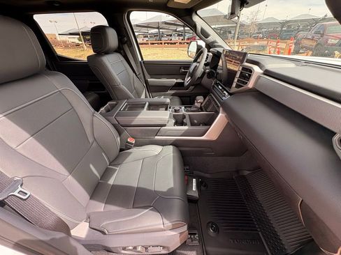 New 2026 Toyota Tundra Limited AWD/4WD image 29